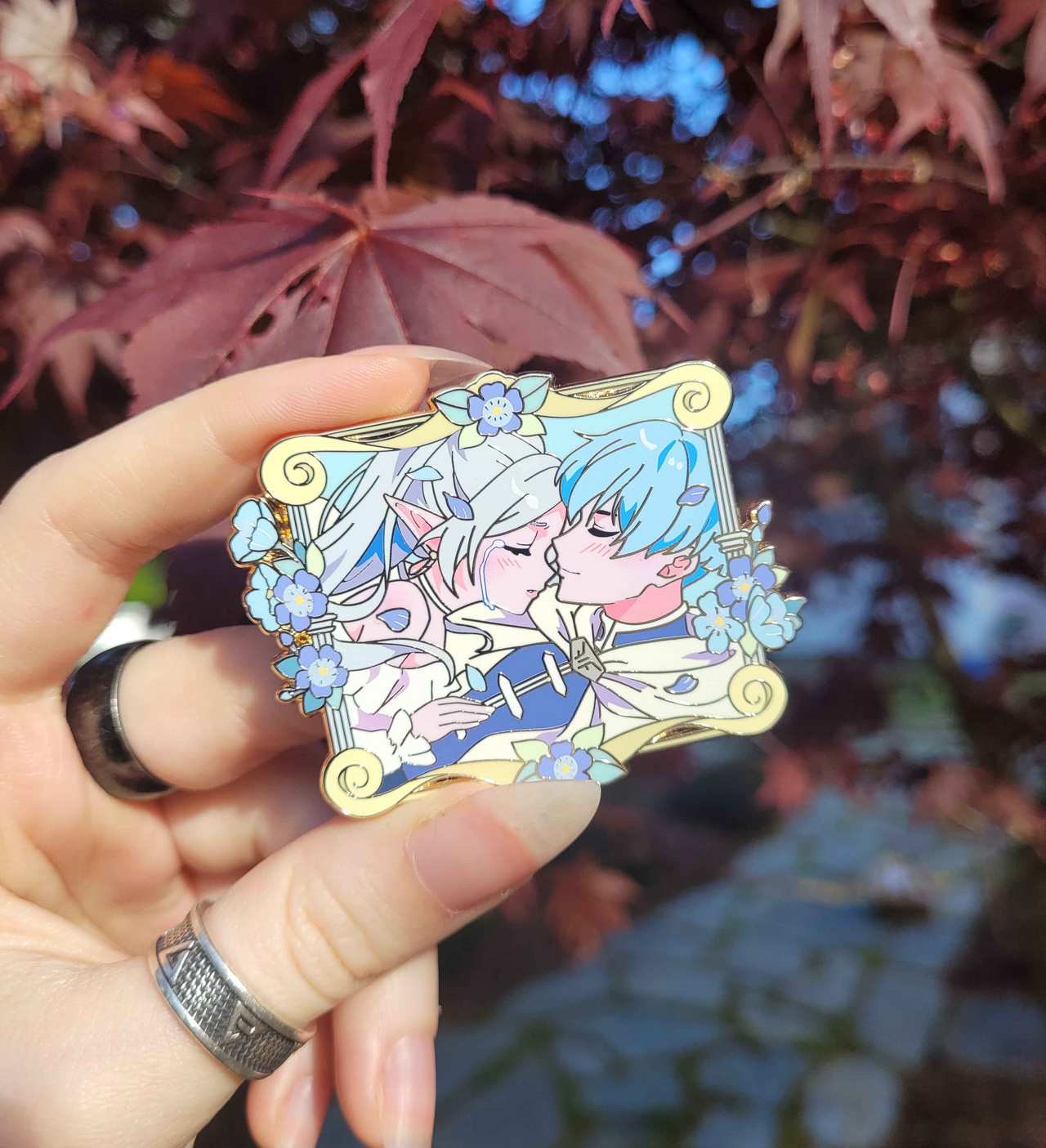 Frieren x Himmel Enamel Pin ( Limited Edition )