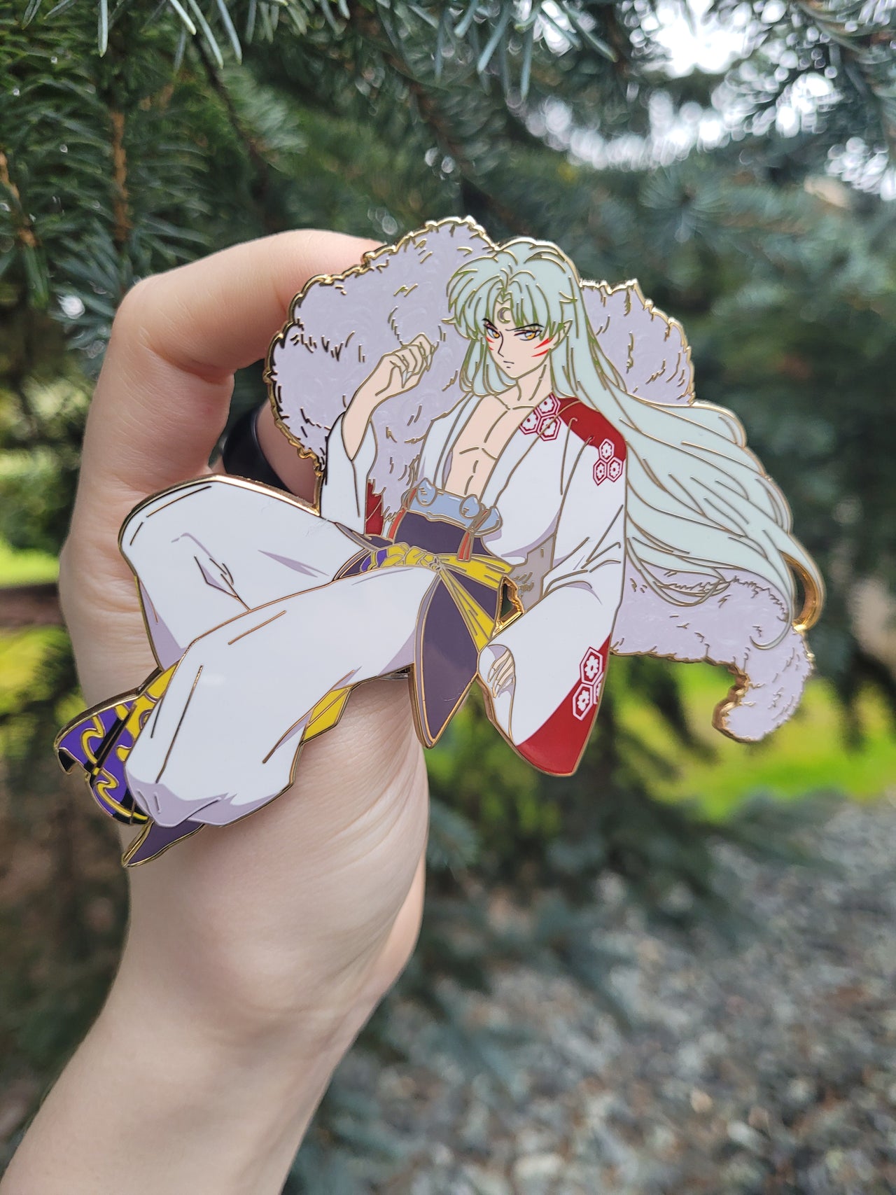 Fullbody Sesshomaru Enamel Pin