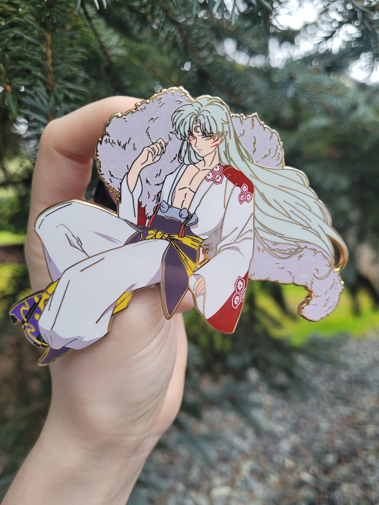 Fullbody Sesshomaru Enamel Pin
