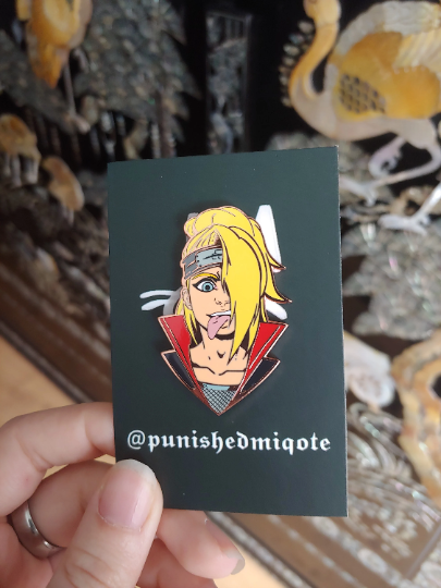Deidara Enamel Pin
